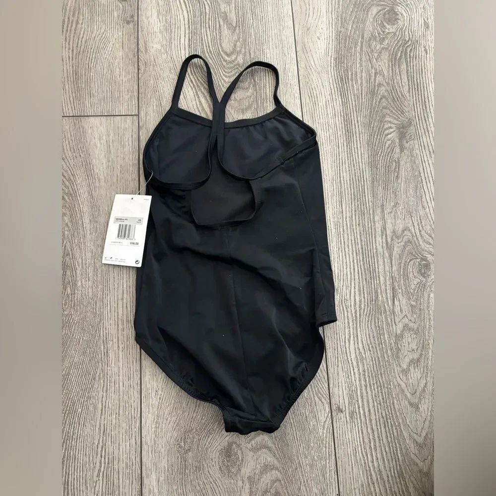 Nike chic one